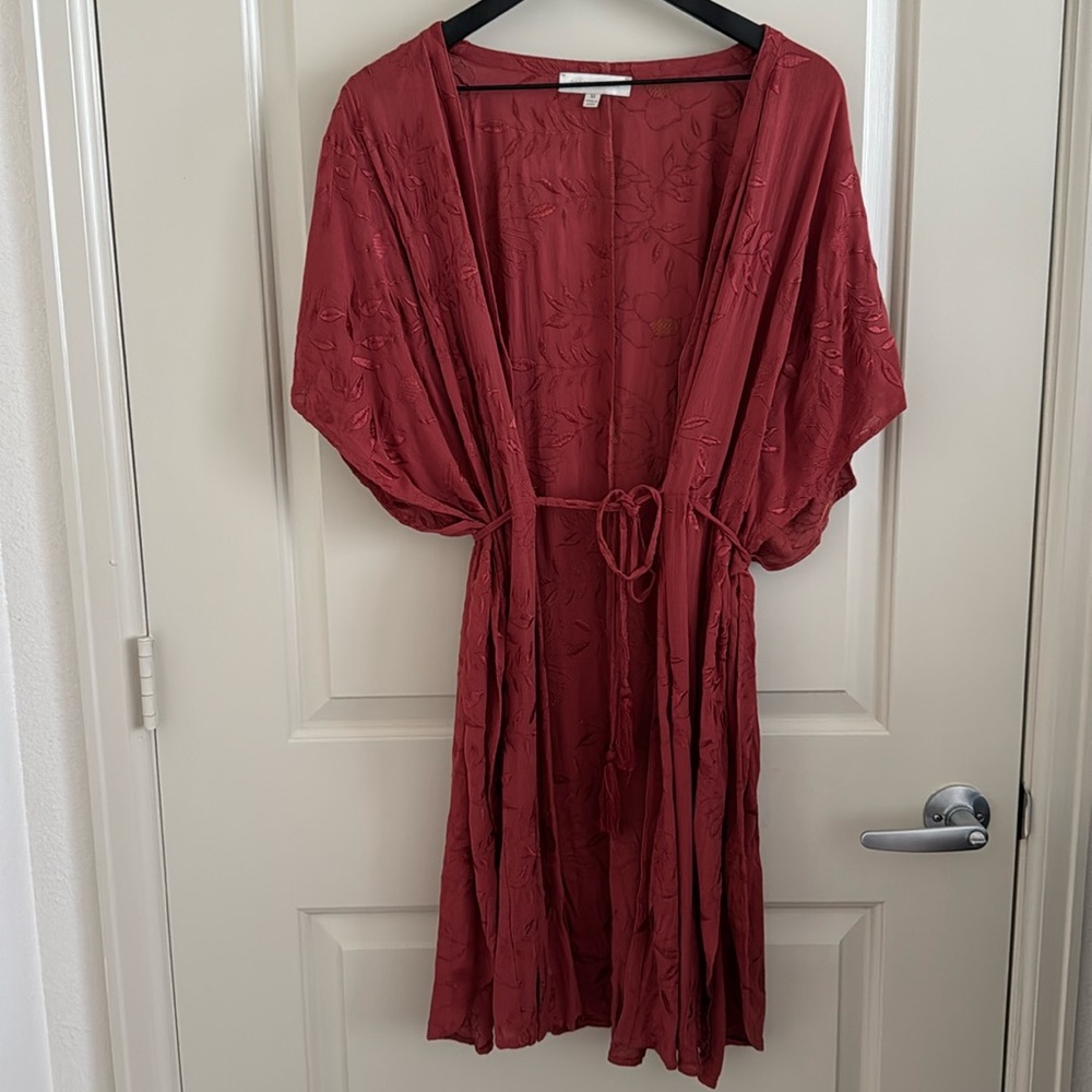 Dance & Marvel Red Kimono Top